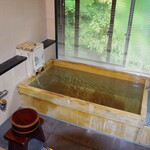 山喜 - 源泉掛け流しの風呂