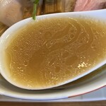 創作麺 ひとすじ - 中華そばのスープ