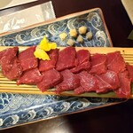 十割蕎麦みかあさ - 熊本直送上赤身馬熊本直送上赤身馬刺し刺し