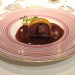 シェ・イノ - 仔羊のパイ包み焼き”マリアカラス風”