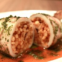 イタリア風イカ飯！粒状パスタフレーゴラを詰めたイカのオーブン焼き