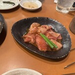 炭火焼肉＆ホルモン伝次 - 