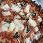 ア フェネステッラ - 