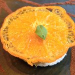 ル・ジュー・ドゥ・ラシエット  - ランチ7皿コース 5040円 のフォアグラのソテーとドライオレンジのツリー仕立て