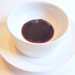 ル・ジュー・ドゥ・ラシエット  - ランチ7皿コース 5040円 のバルサミコを煮詰めたソース