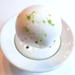ル・ジュー・ドゥ・ラシエット  - ランチ7皿コース 5040円 の真鯛のマリネ 米エキスの泡 ライムの皮添え
