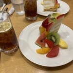 フルーツパーラー キムラ 三番街店 - 