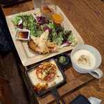 cafe zakka  hinatabocco - 6月のパンランチ1750円税込みドレッシング最高
