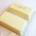 ル・ジュー・ドゥ・ラシエット  - ランチ7皿コース 5040円 の無塩バターと有塩バター