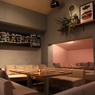 3階席。カラオケ&プロジェクターが標準装備されています。盛り上がってもOK！