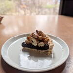 Ryokuyuu Shokudo & SPACE - 