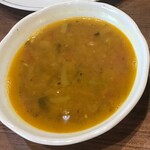 Bangla Bazaar Restaurant - お吸い物を彷彿とさせるダル900＋税