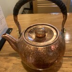 吾妻橋 やぶそば - 銅薬缶のそば湯