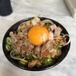 とことんとりコトコト - 肉玉丼