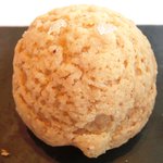 ル・ジュー・ドゥ・ラシエット  - ランチ7皿コース 5040円 のキャラメルクリームのシュークリーム