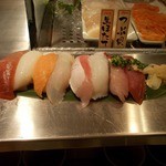 Uogashi Nihonichi Tachigui Sushi - 