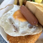 コーヒーハウス101 - トーストの下