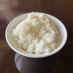 中華料理 口福 - ・白米　　麺類の時、私は、あまり白米を必要としないけれど、「口福」の豆乳担担麺のスープに合わせたら、レンゲが止まらなかった！