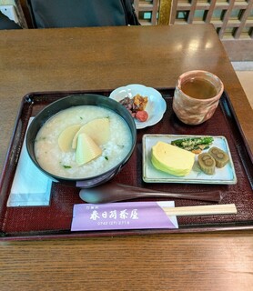 春日荷茶屋 - 万葉粥 1200円