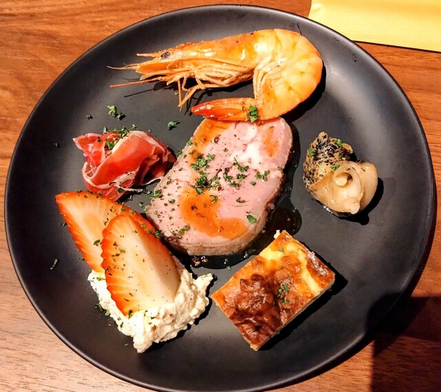 食堂たぼら - 釧路（バル）の写真