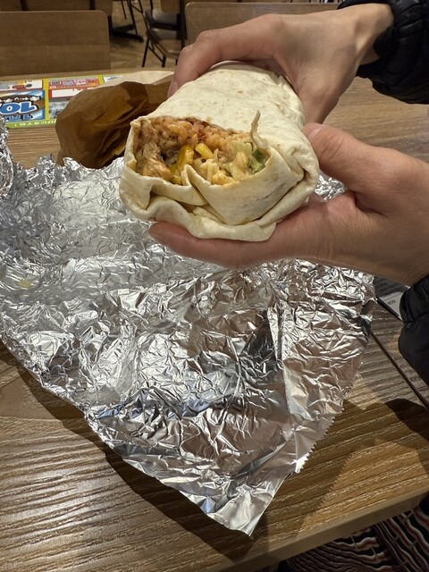 ★オーダー　ブリトーページ 3周年限定ブリトーは いかがでしたか？ 沢山の美味しいと笑顔を