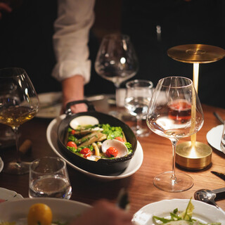 肩ひじをはらず和やかな空間でお過ごしいただけるトラットリア