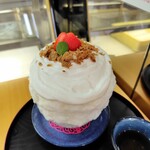 セボン丸三 - いちごミルフィーユ風かき氷