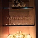 rest - 入り口すぐ