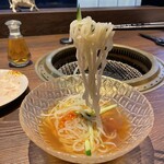 焼肉 あざす - 究極出汁の冷麺。美味し。