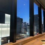 焼肉 あざす - カウンター席から見える夜景。