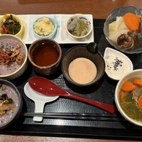 ヒル薬膳粥・ヨル貝料理カイノクチ - 