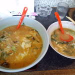 味処四季 - 丼比較