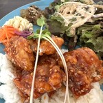 ソレイユカフェ - 月替わり【ヤンニョムチキン】