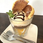 ソレイユカフェ - エンジェルカップ【ショコラオレンジバナナ】アイスクリームトッピング