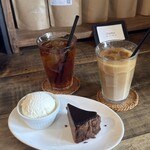 カフェアターブル - 料理写真:
