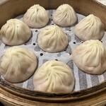 Jinan Xianshangbao - 小籠包