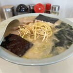 とんとんラーメン - ネギチャーシュー（中）