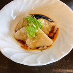 麻婆豆腐専門店 實三 - ぷりぷり水餃子4個入り　400円