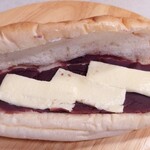 I WORKS BAKERY - こしあんバターコッペ