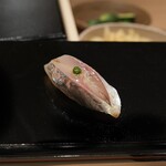すし 良月 - あじ