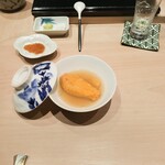 すし 良月 - むらさき雲丹（青森産ダイセン）いちご煮風