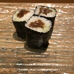 寿司英 - ワサビを効かせた干瓢巻き