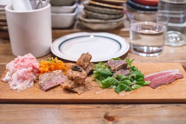 Sanbongi Shoten photo 3