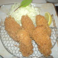 とんかつ まい泉 青山本店 - 5粒のカキフライ