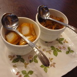 トマト - 玉ねぎの酢醤油漬けも美味しい～