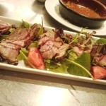 青山TORO - ローストビーフのサラダ
