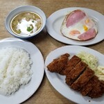 豚カツ・ハムエッグ定食。