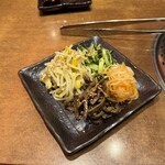 焼肉 静龍苑 - ナムル
