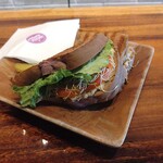 Mighty Purple Cafe - ツナメルト$9.0