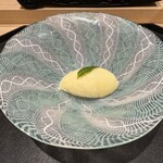 鮨 こん藤 - パイナップル（石垣島）のシャーベット